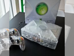Xbox Crystal Limited Edition 1/1 (<a href='https://www.playright.dk/samler/ret-samlerobjektbillede/367'>Ret</a>)