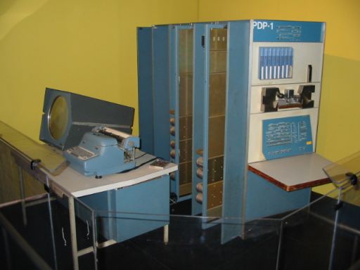 PDP-1. 1/32