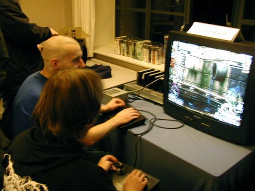 dRxL og Le Roof spiller 2d fighter på Neo Geo. 17/100