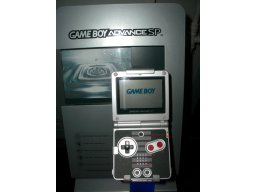 Game Boy Advance SP Display (GBA)   © Nintendo 2004    4/7