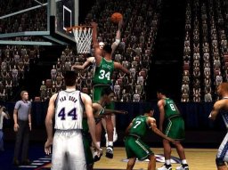NBA Inside Drive 2003 (XBX)   © Microsoft Game Studios 2002    3/3