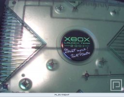 Xbox Special Edition Launch Team 2001   © Microsoft Game Studios 2001   (XBX)    2/8