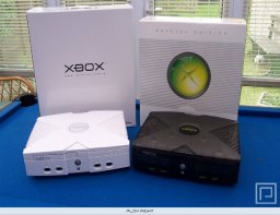 Xbox Skeleton Special Edition   © Microsoft Game Studios 2002   (XBX)    10/10