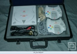 Dreamcast Tsytaya Rental Unit   © Sega 2000   (DC)    5/7