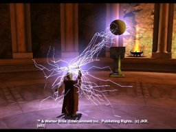 Harry Potter And The Philosopher's Stone   © EA 2003   (PS2)    1/3