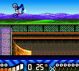 Road Champs: BXS Stunt Biking (GBC)   © Activision 2000    2/3