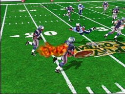 NFL Blitz 2001 (PS1)   © Midway 2000    1/3