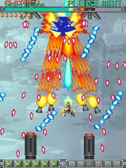 Ketsui: Kizuna Jigoku Tachi   © Cave 2003   (ARC)    3/3