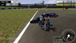 MotoGP (2006) (PSP)   © Bandai Namco 2006    2/7