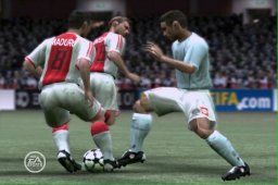 FIFA 07 (PS2)   © EA 2006    3/3