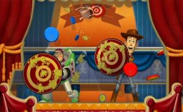 Toy Story Mania! (WII)   © Disney Interactive 2009    2/4