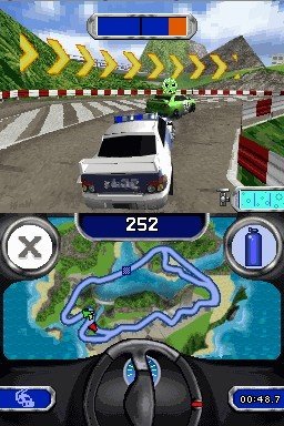 Need For Speed: Nitro-X (NDS)   © EA 2010    2/4