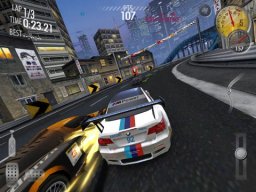 Need For Speed: Shift (IPD)   © EA 2010    2/3
