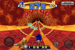 Sonic The Hedgehog 4: Episode II (IP)   © Sega 2012    3/3