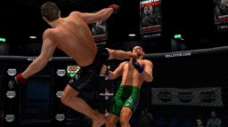 Bellator: MMA Onslaught (X360)   © 345 Games 2012    3/3