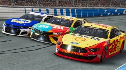 NASCAR Heat 5 (XBO)   © Motorsport Games 2020    1/3